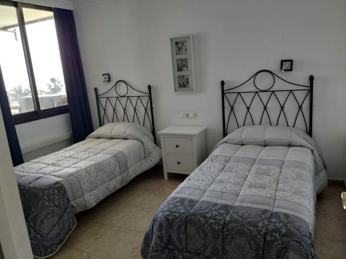 Sur Suites Palmeras 8 ฟูเอนฮิโรลา ภายนอก รูปภาพ